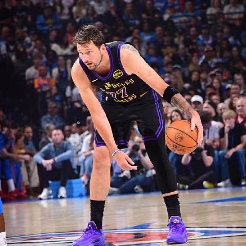 Luka Doncic, movimientos de Lakers. Foto: gettyimages