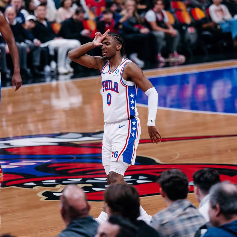 Los Sixers van con todo a por LeBron James