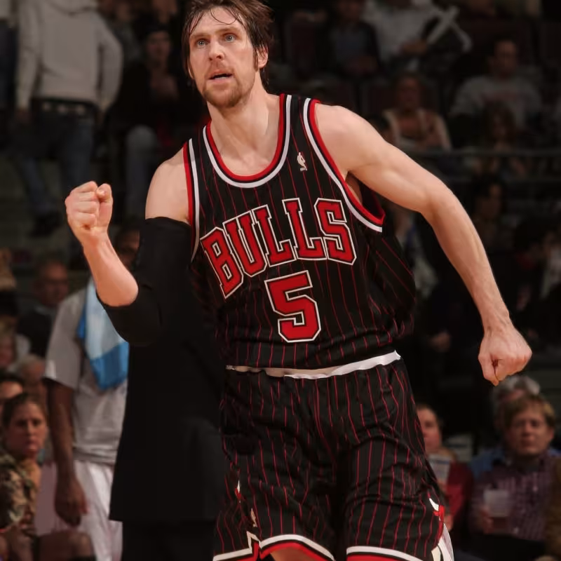 Andrés Nocioni with Chicago Bulls.