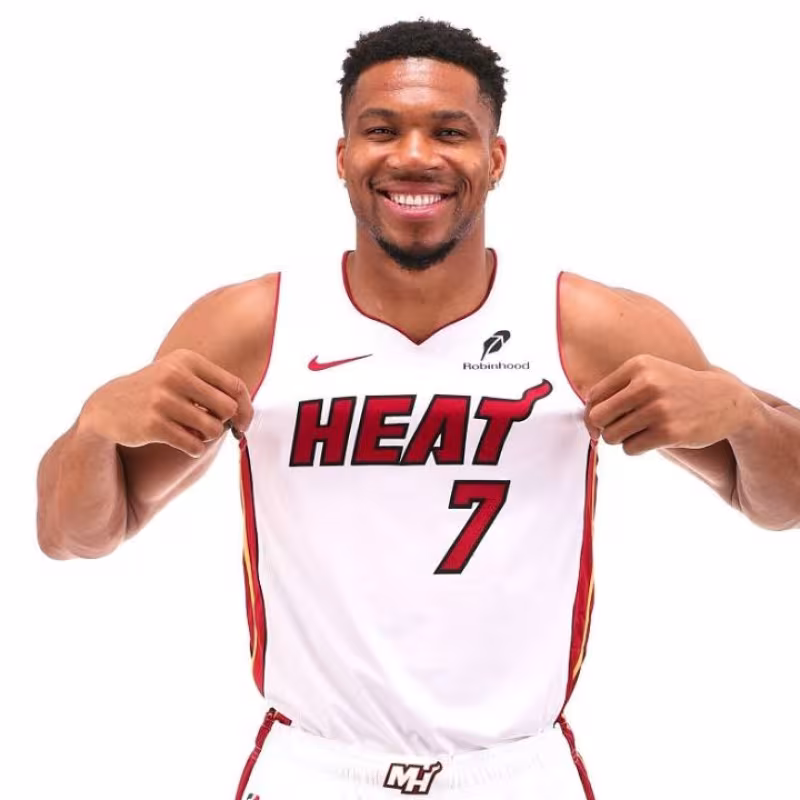 Giannis Antetokounmpo, nueva superestrella de los Heat