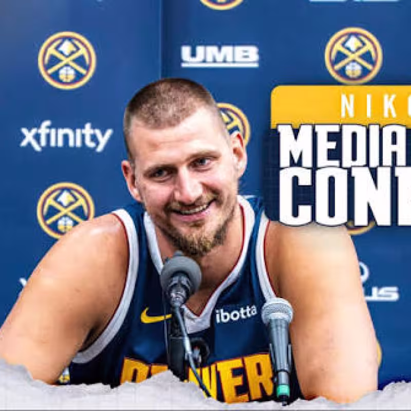 Nikola Jokic habla en el Media Day. Foto: gettyimages
