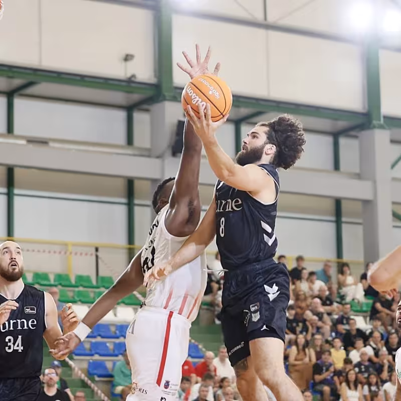 Bilbao domina en su debut con un parcial devastador
