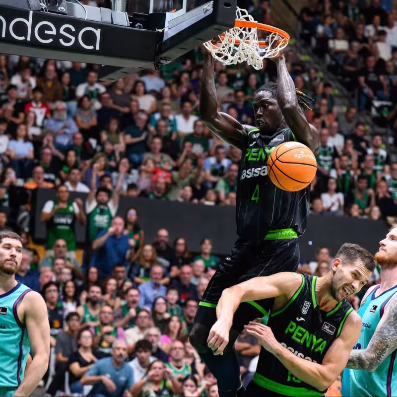 Confluence Valley y Ricky Rubio toman el control del Joventut