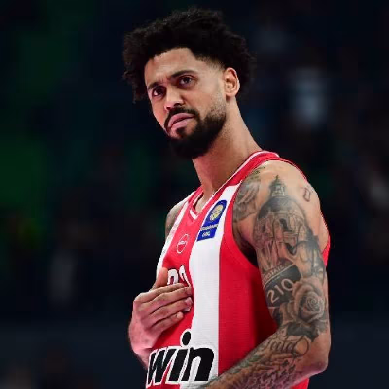 Dorsey se defiende ante la directiva del Olympiacos