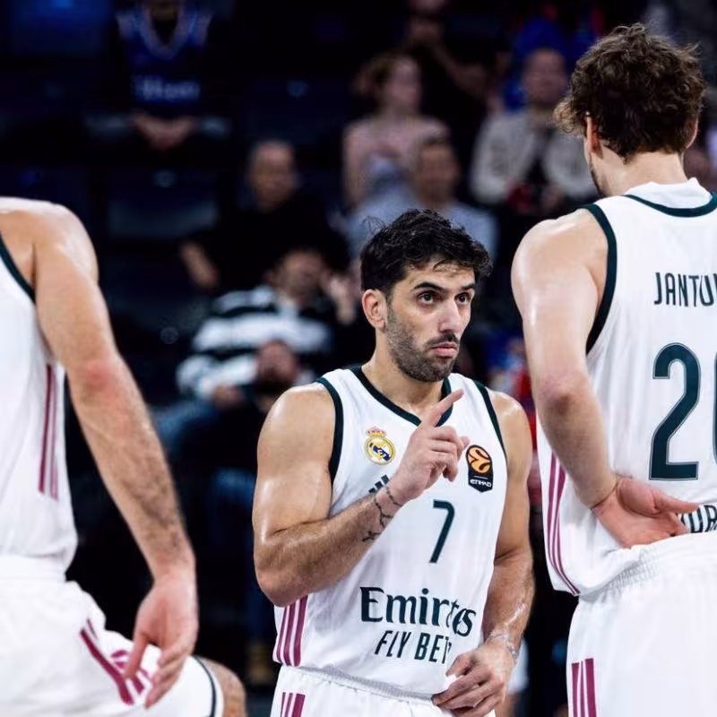EuroLeague: invictos en riesgo en la jornada 4