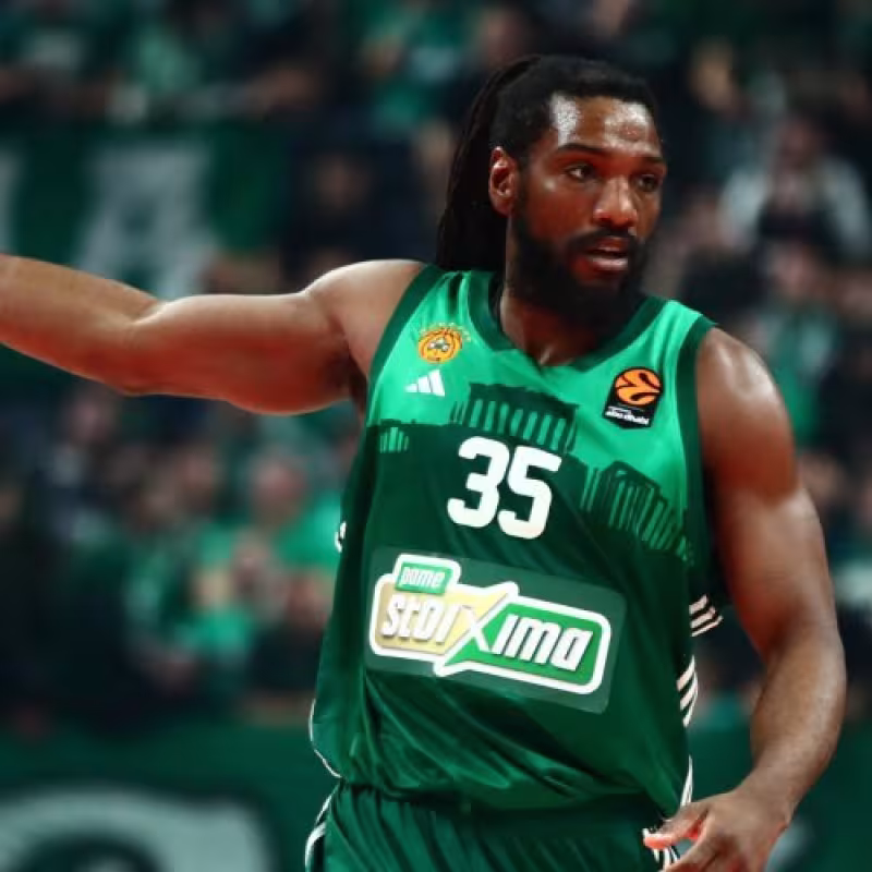 Faried cierra etapa griega y debuta con números de impacto