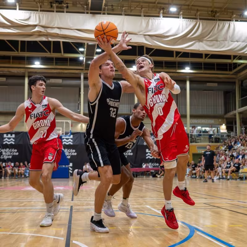 Girona vence al Cheshire y McClung inicia su aventura europea