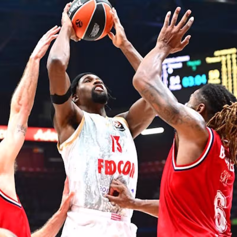Hayes deja Mónaco rumbo al Partizan tras ganar cuatro trofeos