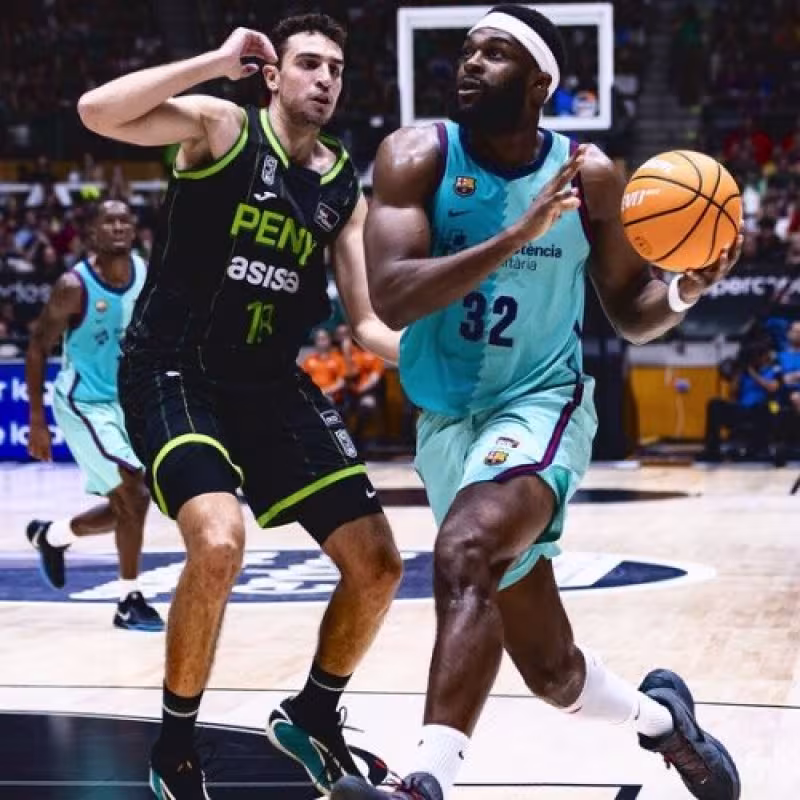 Josh Nebo fuera dos semanas por lesión muscular