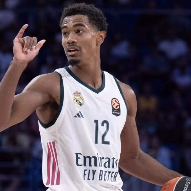 Maledon lidera el resurgimiento blanco en la era Martínez