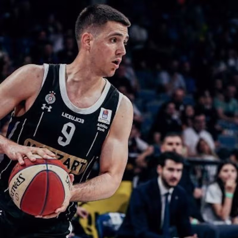 Marinkovic amplía su vínculo con Partizan hasta 2028