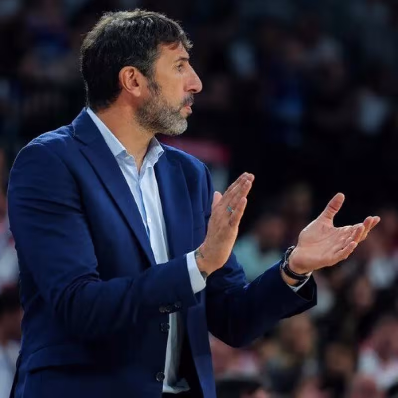 Mumbrú toma las riendas de la Virtus tras el fracaso en semifinales