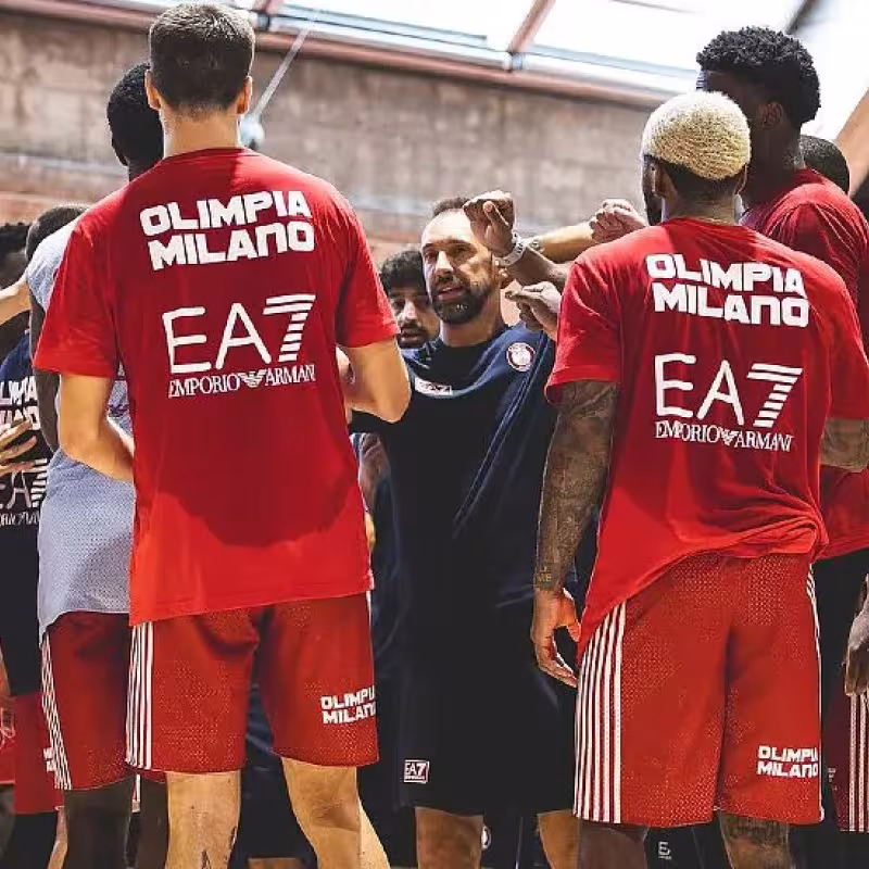 Olimpia Milano apuesta por la renovación con ocho fichajes