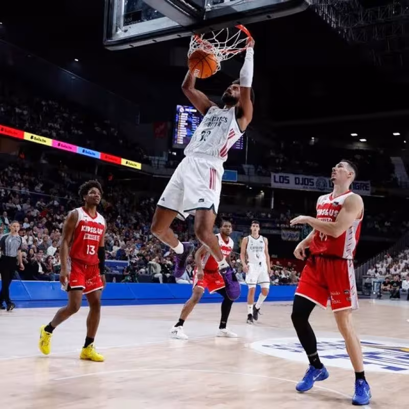 Sarr y Procida brillan en la goleada del Madrid