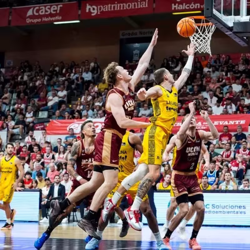Soriano brilla en victoria del Obradoiro ante Lleida
