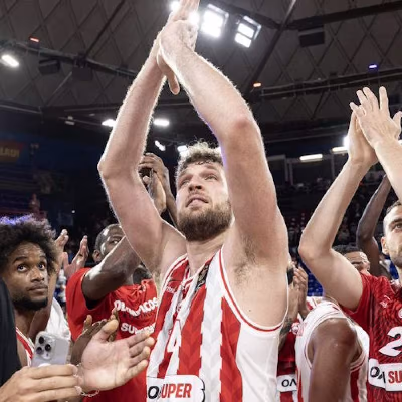 Vezenkov dominates Barcelona and takes the MVP of Round 6.