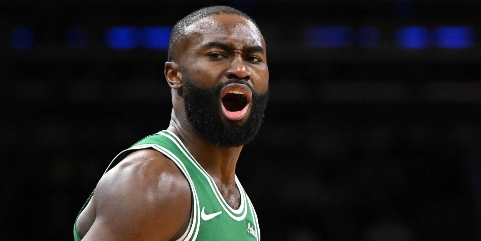 Jaylen Brown podría terminar en los Milwaukee Bucks