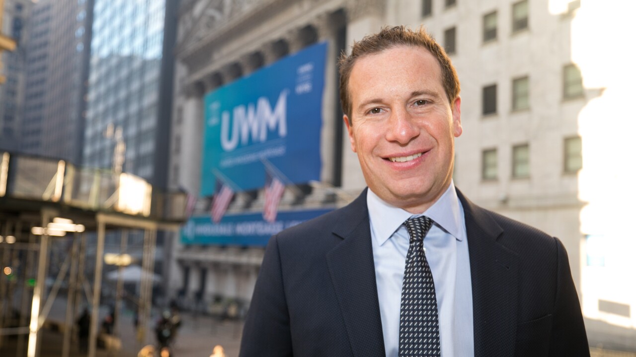 Mat Ishbia, propietario de los Phoenix Suns