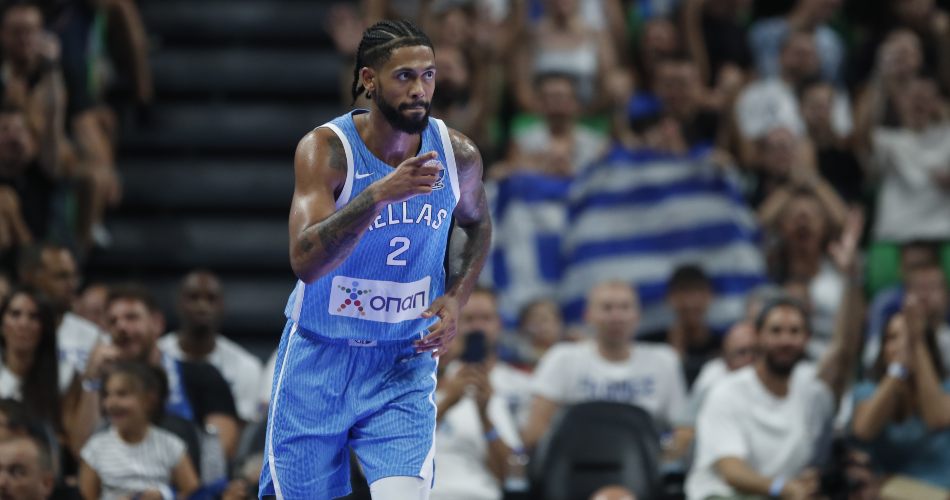 Tyler Dorsey is Giannis Antetokounmpo's primary helper in the Eurobasket 2025