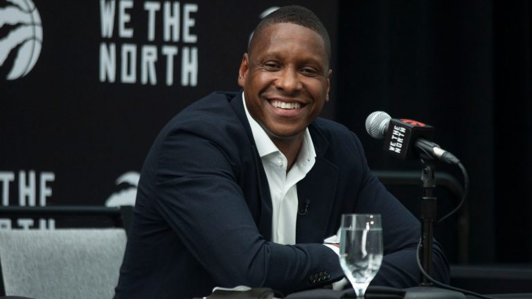 Masai Ujiri llega a los Dallas Mavericks