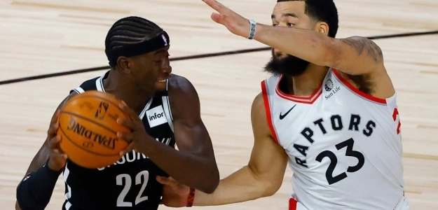 Caris LeVert y VanVleet