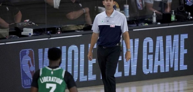 Brad Stevens, entrenador de Boston Celtics.