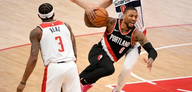 Bradley Beal y Damian Lillard en un Blazers- Wizards. 