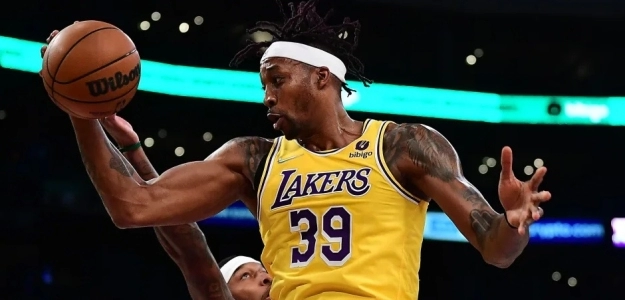 Dwight Howard, con la camiseta de Los Angeles Lakers.