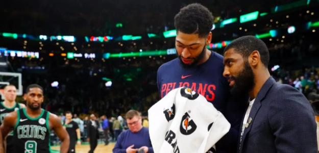 Kyrie Irving y Anthony Davis.