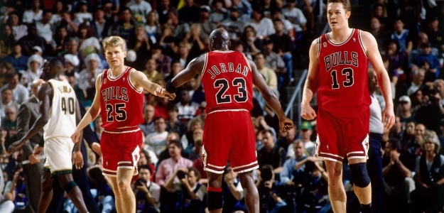 Luc Longley ganó tres anillos con los Chicago Bulls. Foto: nba.com