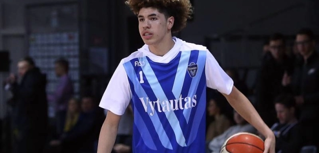 LaMelo Ball, en su época en el Vytautas lituano