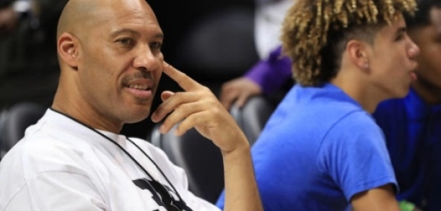 LaVar y LaMelo Ball, atacados por el KK Prienai lituano