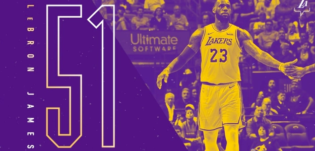 Noche histórica de LeBron James en Miami.