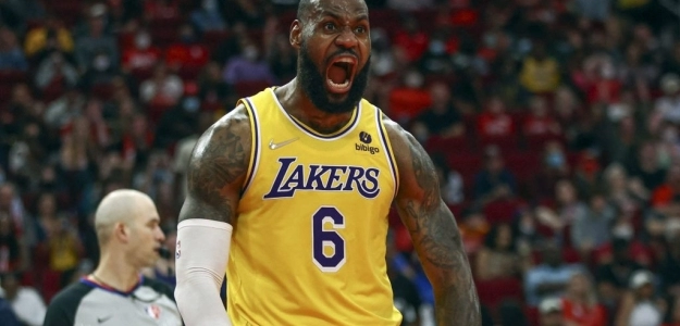 Lebron James, estadísticas NBA y orgullo de jugar de todo. Foto: gettyimages