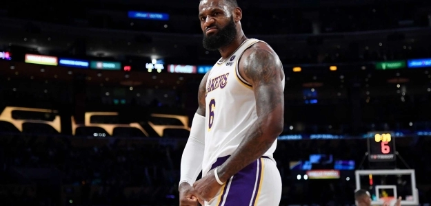 Lebron James, jugador más veterano en hacer triple-doble. Foto: gettyimages