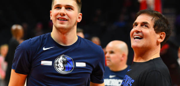 Luka Doncic y Mark Cuban. Foto: gettyimages