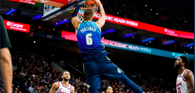 Kristaps Porzingis, estrella de los Dallas Mavericks.