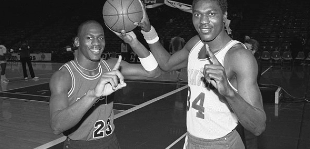 Michael Jordan y Hakeem Olajuwon, los mejores jugadores del NBA Draft 1984.