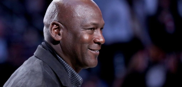 Michael Jordan tendrá un equipo en la Nascar.