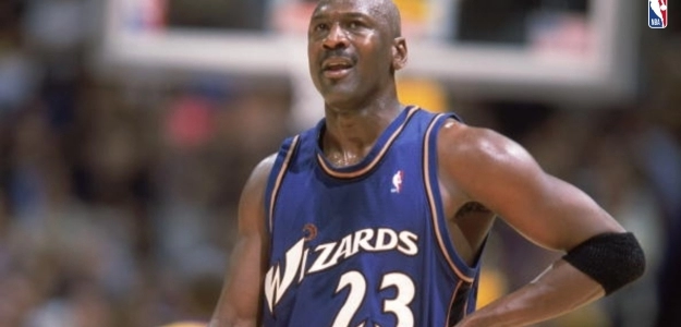 Michael Jordan, con la camiseta de Washington Wizards
