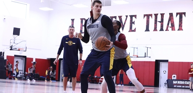 Nikola Jokic, en un entrenamiento con Denver Nuggets.