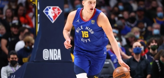 Nikola Jokic, jugador de Denver Nuggets, favorito al MVP de la Temporada.