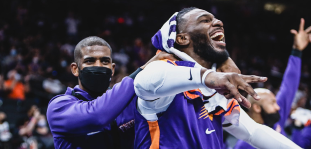 Jae Crowder y Chris Paul, dos de las estrellas de Phoenix Suns. 