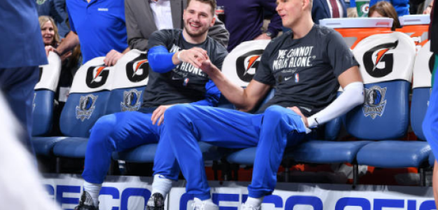 Luka Doncic y Kristaps Porzingis hablan de su entendimiento en pista. Foto: gettyimages