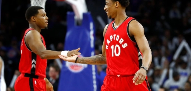 DeMar DeRozan y Kyle Lowry en un partido con los Toronto Raptors.