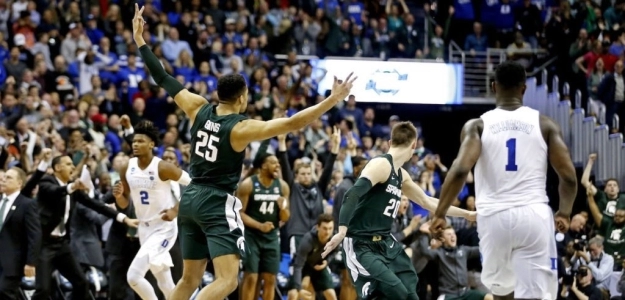 Zion Williamson no logró darle la victoria a Duke.