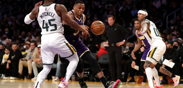 Russell Westbrook y Donovan Mitchell, en un Los Angeles Lakers - Utah Jazz