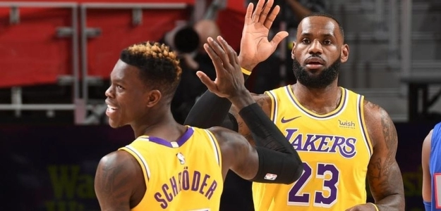 LeBron James y Dennis Schröder, jugadores de Los Angeles Lakers.