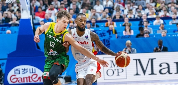 Lorenzo Brown, jugador de España.