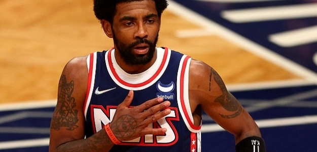 Kyrie Irving, crítico con la vacuna